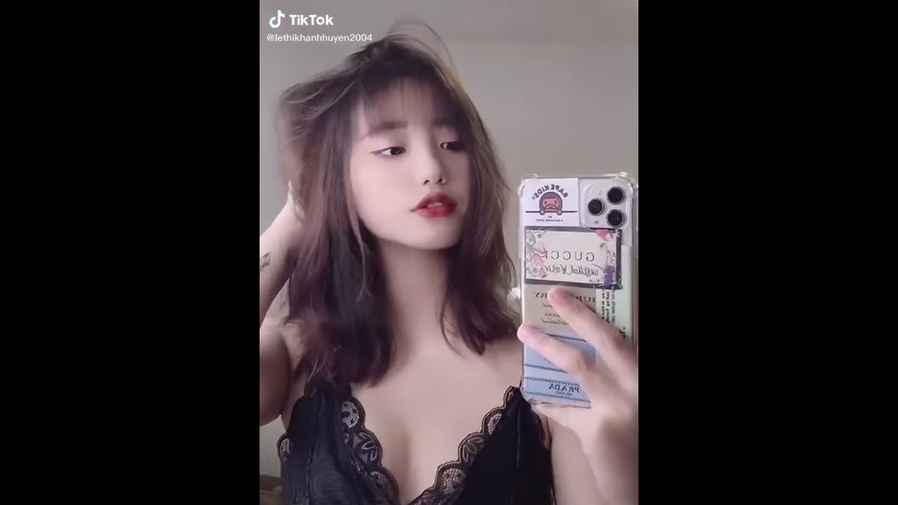 Lê Thị Khánh Huyền lộ clip nóng 5 phút cực hót xem ngay