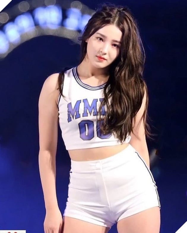 Nancy lộ clip nóng